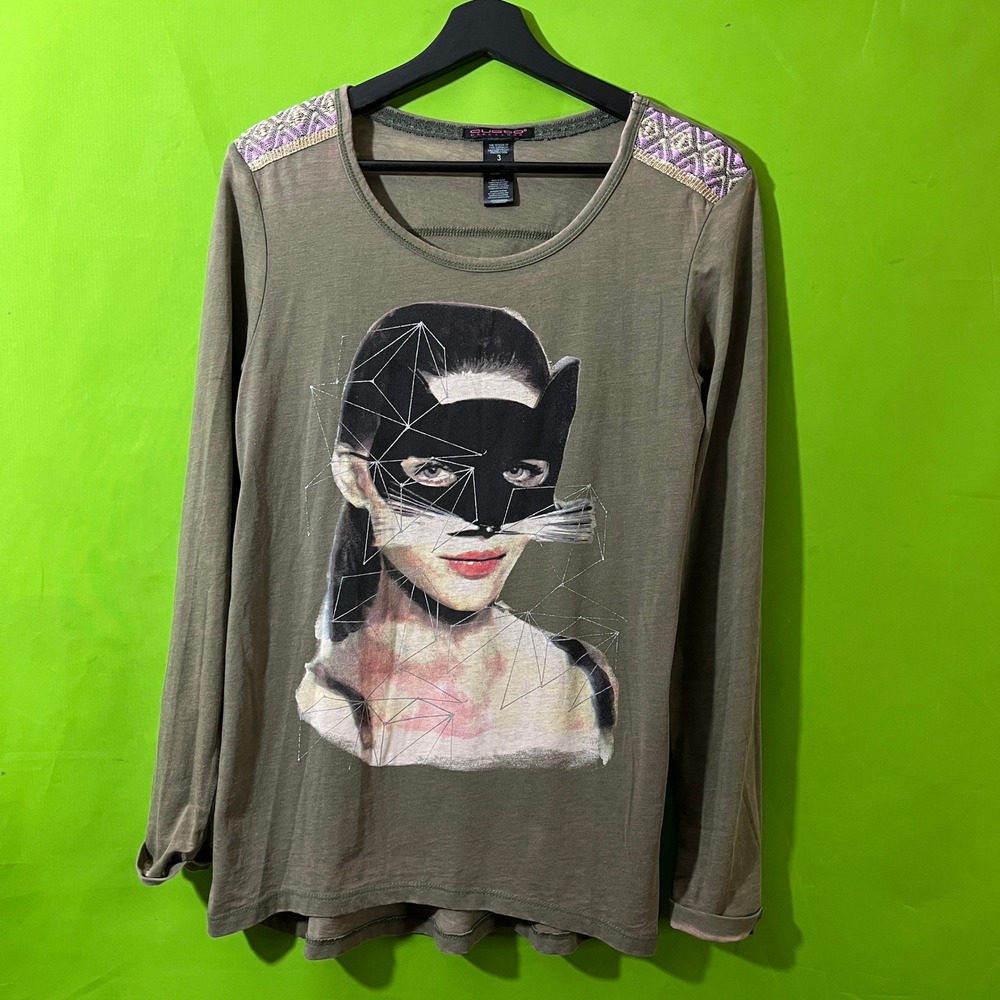 Custo Barcelona Medium Olive Green Catwoman Graphic Long Sleeve Tee Size 3